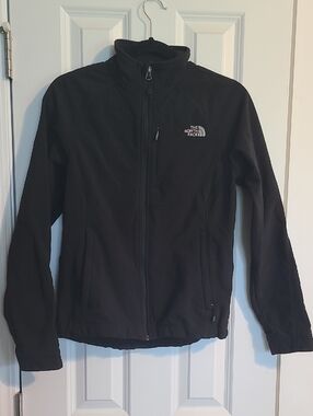 The North Face Black Softshell Zip Jacket